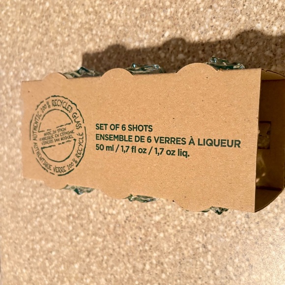 Skull Shot Glasses - Set of 6 - Picture 5 of 6